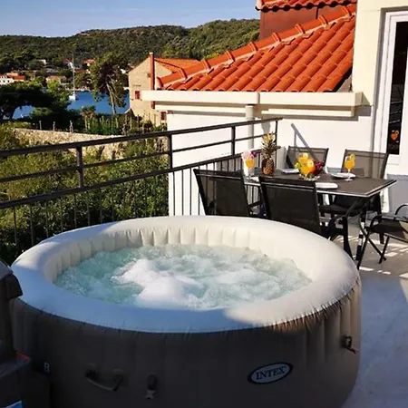 Luxurious In Zaton With Jacuzzi Zaton (Dubrovnik-Neretva)